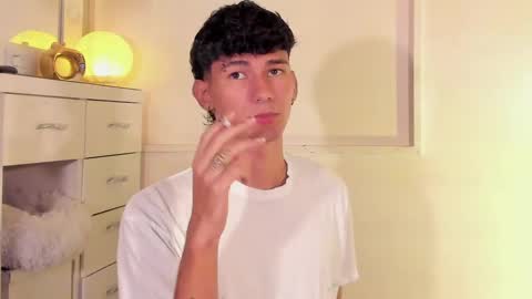  A L E X  online show from 23, 2, 2025