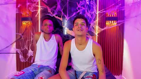 Snapshot of kings_and_secrets chatting on 2, 11, 2025 kings_and_secrets online show from 2, 11, 2025