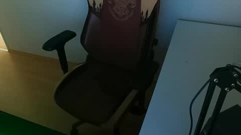 Snapshot of kingsnake1504 chatting on 26, 3, 2026 kingsnake1504 online show from 26, 3, 2026