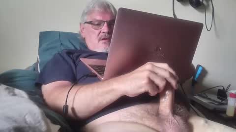 kingtongue10 online show from 27, 4, 2026