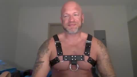 Snapshot of kinksub4use chatting on 2, 11, 2025 Kink Sub online show from 2, 11, 2025