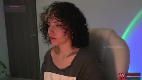 Snapshot of kinky_mj chatting on 6, 11, 2025 Mary your fav curly girl online show from 6, 11, 2025