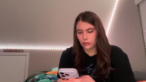 Snapshot of kinkycreative chatting on 12, 2, 2026 kinkycreative online show from 12, 2, 2026