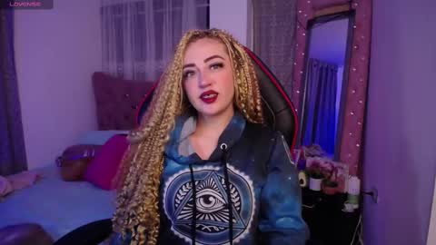 Snapshot of kinkydoll_ chatting on 16, 2, 2025 Sara online show from 16, 2, 2025