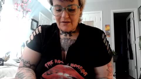 Snapshot of kinkypinkyplay2 chatting on 13, 2, 2025 Kinky Pinky online show from 13, 2, 2025