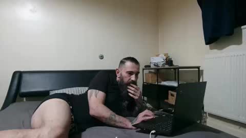 Snapshot of kinkyrusty chatting on 26, 1, 2025 kinkyrusty online show from 26, 1, 2025