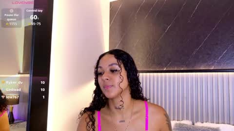  CALL ME KINSLEY  online show from 17, 4, 2026