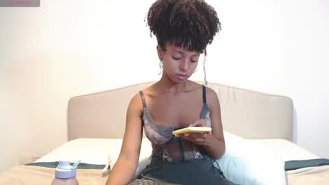Snapshot of kintsugim chatting on 24, 6, 2026 kintsugi online show from 24, 6, 2026