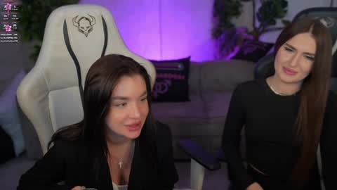 Sweet girls online show from 17, 11, 2025