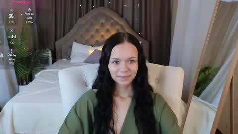 kira_bliss_ online show from 10, 8, 2026