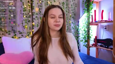 Snapshot of kira_briis chatting on 4, 5, 2026 Kira Briis online show from 4, 5, 2026
