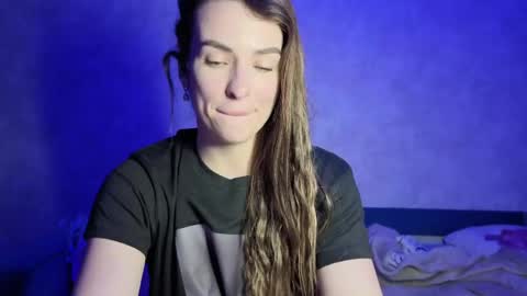 Kira love1 online show from 1, 5, 2026