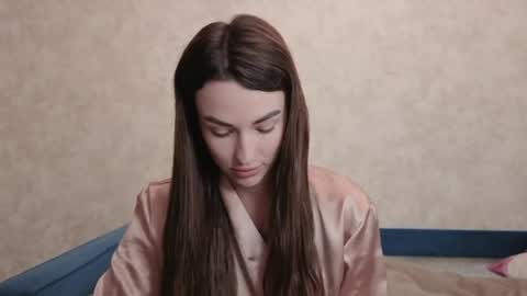 Kira love1 online show from 4, 5, 2026