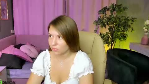 Snapshot of kira_miragee chatting on 9, 7, 2026 Kira online show from 9, 7, 2026