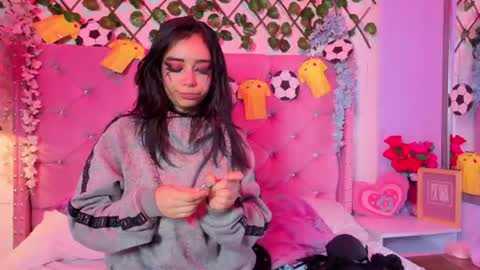 Snapshot of kira_yuzu chatting on 19, 6, 2026 Kira online show from 19, 6, 2026