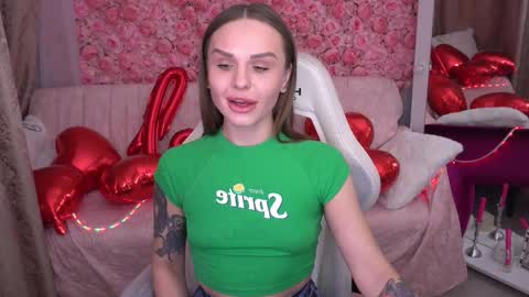 Snapshot of kiraagray chatting on 23, 2, 2026 kiraagray online show from 23, 2, 2026