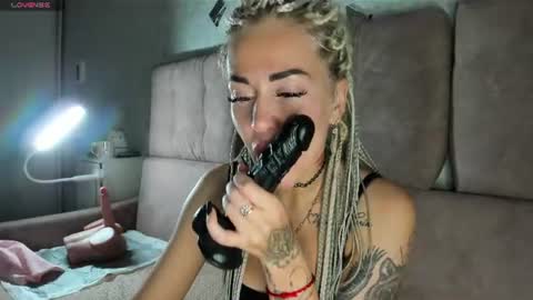 Kira online show from 2, 7, 2026