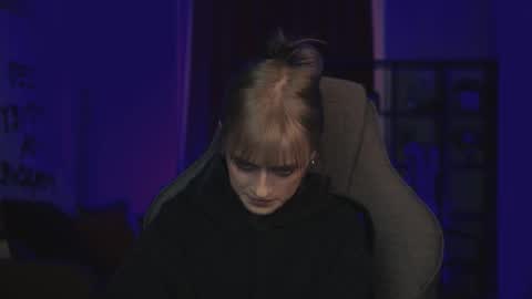 Kira online show from 3, 2, 2026