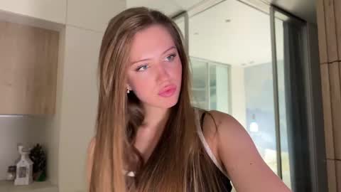 Kira online show from 18, 4, 2026