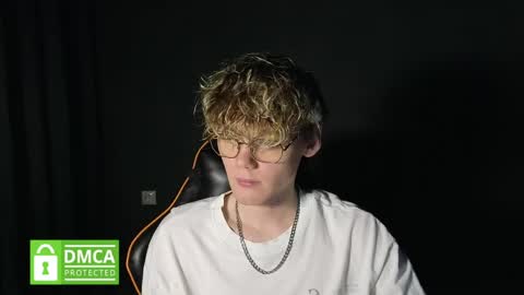 Snapshot of kirill_20_cm chatting on 27, 4, 2026 Kirill and Andrey online show from 27, 4, 2026