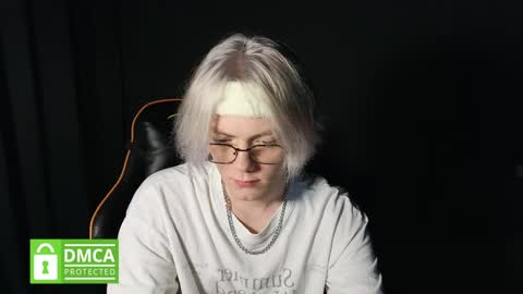 Snapshot of kirill_20_cm chatting on 5, 5, 2026 Kirill and Andrey online show from 5, 5, 2026