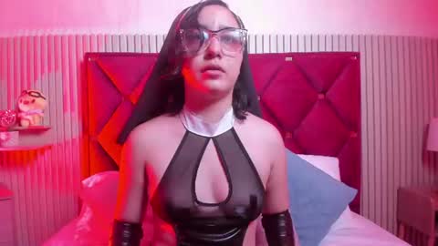 Samantha  Velvet online show from 16, 7, 2026