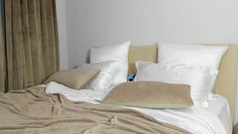 Kira online show from 18, 11, 2025