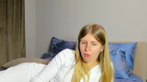 Kira online show from 1, 12, 2025