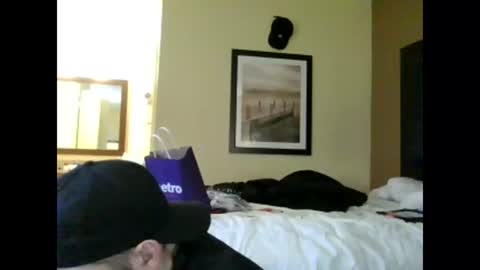 kis4kum online show from 6, 12, 2024