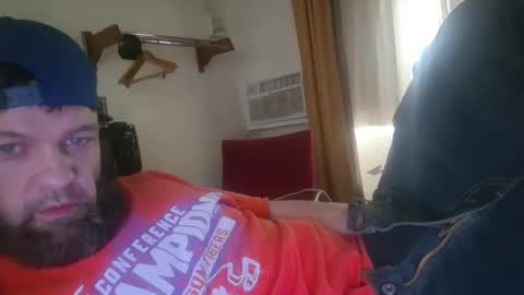 kis4kum online show from 2, 2, 2025