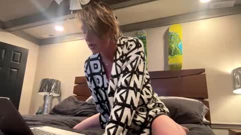 Kaitie online show from 4, 2, 2026