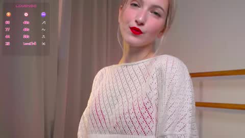 Snapshot of kisskiss_muah chatting on 23, 9, 2025 Kate online show from 23, 9, 2025