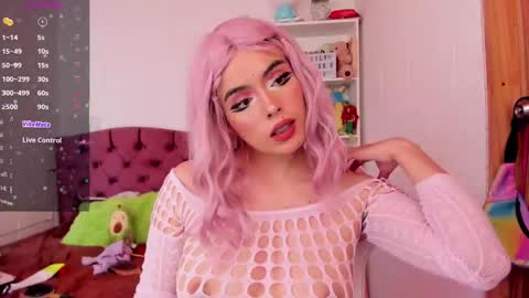 Snapshot of kit_kat_10 chatting on 25, 2, 2025 Lily online show from 25, 2, 2025