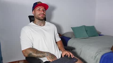 kite__ online show from 3, 2, 2025