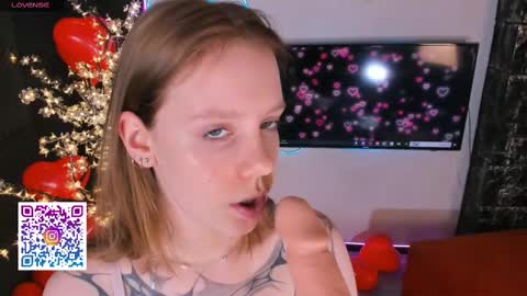 Snapshot of kitness_sky chatting on 16, 2, 2025 Kitness online show from 16, 2, 2025