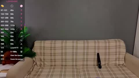 The sexy fox Kitsune online show from 5, 2, 2026