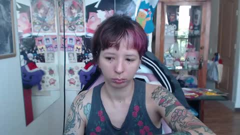 Snapshot of kitsunearineko chatting on 19, 12, 2024 Ari Keimiwrights  online show from 19, 12, 2024