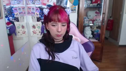 Snapshot of kitsunearineko chatting on 26, 12, 2024 Ari Keimiwrights  online show from 26, 12, 2024