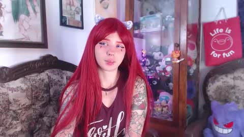 Snapshot of kitsunearineko chatting on 10, 10, 2025 Ari Keimiwrights  online show from 10, 10, 2025