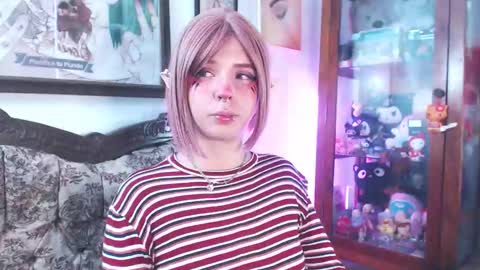 Snapshot of kitsunearineko chatting on 16, 10, 2025 Ari Keimiwrights  online show from 16, 10, 2025