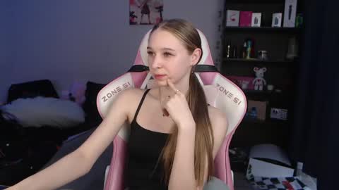 Snapshot of kitsuneyx chatting on 5, 6, 2026 kitsuneyX online show from 5, 6, 2026