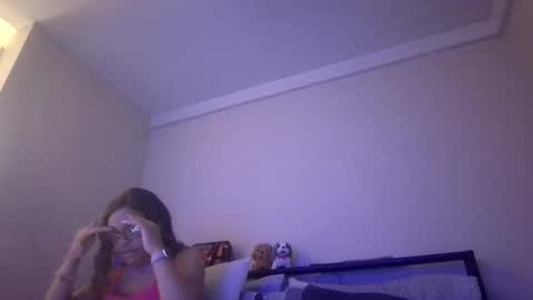 Snapshot of kittendiva42 chatting on 8, 11, 2025 kittendiva42 online show from 8, 11, 2025