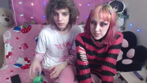 kitttywhisper online show from 7, 3, 2026