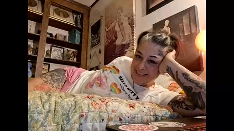 kitty_bang_bang online show from 25, 4, 2026