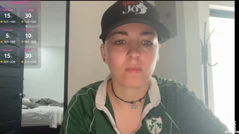 kitty_fitty29 online show from 8, 6, 2026