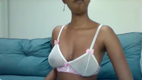 kitty_lil23 online show from 13, 5, 2026