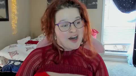 Snapshot of kitty_luxexxx chatting on 14, 1, 2025 Bella Kitty Luxe online show from 14, 1, 2025