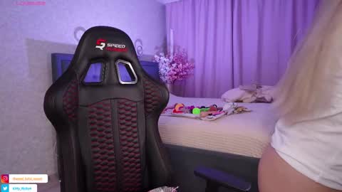 Kelsi and Ricky online show from 22, 11, 2025