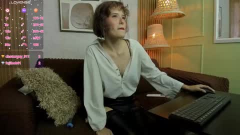 kitty_star_ online show from 21, 4, 2026