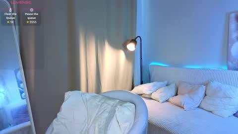 Snapshot of kittycha0s chatting on 9, 4, 2026 Allison online show from 9, 4, 2026